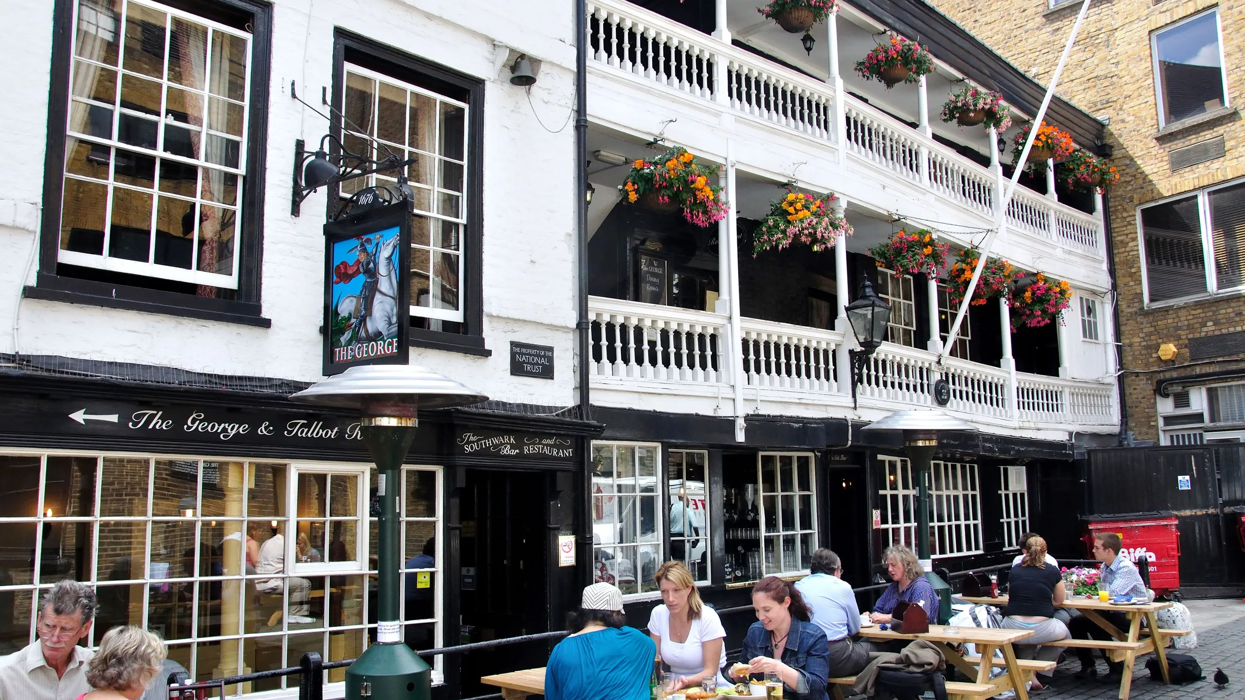 BNJFDT 16th century The George Inn, Borough High Street, Southwark, The London Borough of Southwark, Greater London, England, United Kingdom