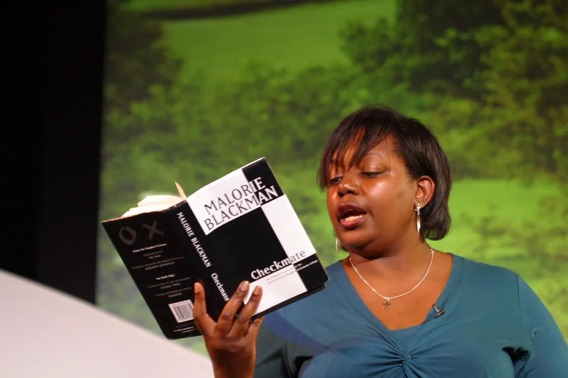 Malorie Blackman female author of children's young adult fiction novels reading at the Hay Festival of Literature May 2006. Image shot 2006. Exact date unknown.