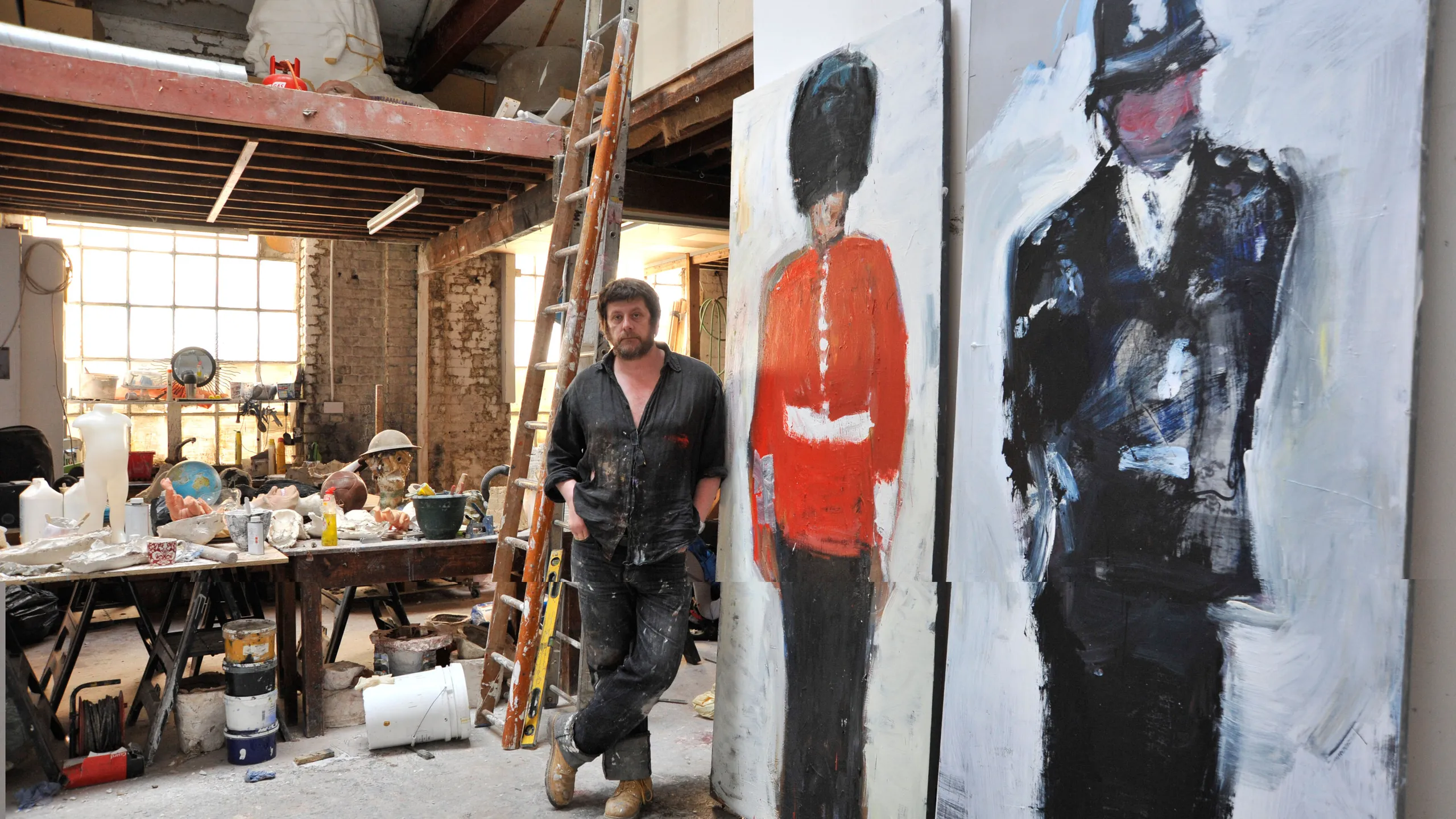 C55K76 Marcus Harvey - Artist in his studio London England